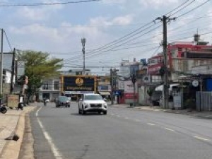 Nhà mặt tiền kinh doanh