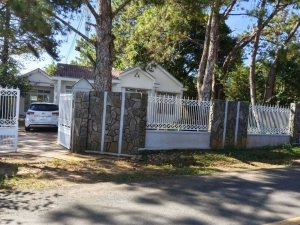 Villa trung tâm Bảo Lộc 2 mặt tiền