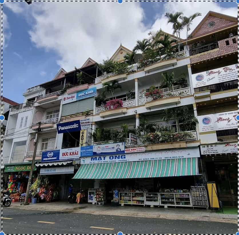 Nhà mặt tiền Lê Hồng Phong