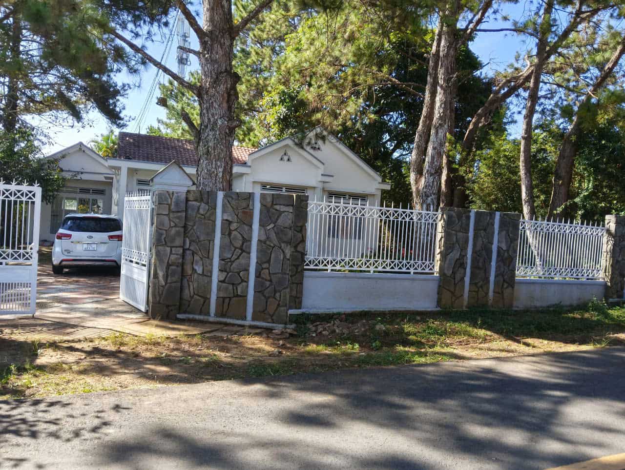 Villa trung tâm Bảo Lộc 2 mặt tiền